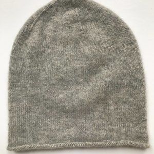Halogen Gray Cashmere Beanie